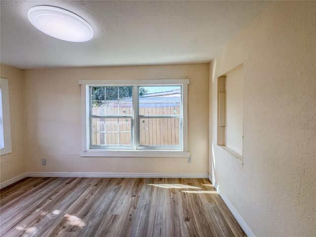 2017 HEMLOCK STREET, Tampa, FL 33605