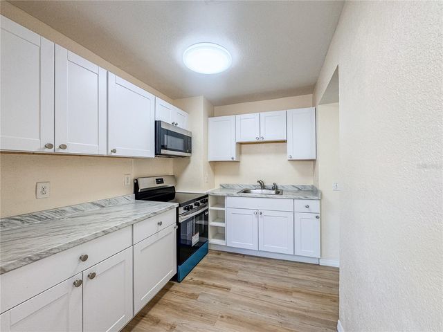 2017 HEMLOCK STREET, Tampa, FL 33605