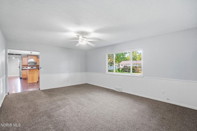 4430 Margrete Drive, Maumee, OH 43537