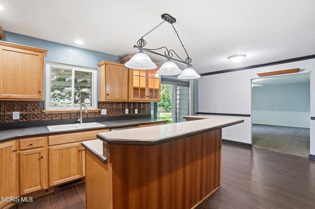 4430 Margrete Drive, Maumee, OH 43537