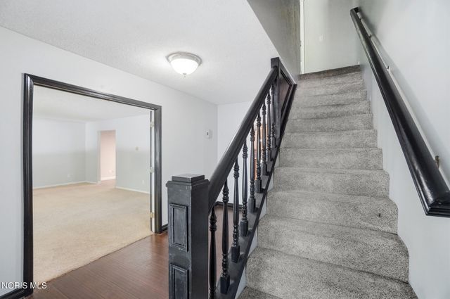 4430 Margrete Drive, Maumee, OH 43537