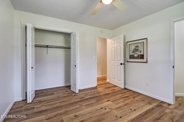 1019 Lincoln Rd, Jamestown, TN 38556