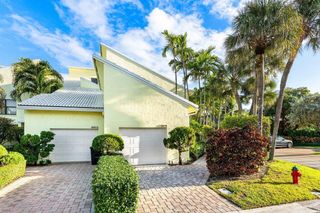 5109 N Ocean Boulevard H, Ocean Ridge, FL 33435