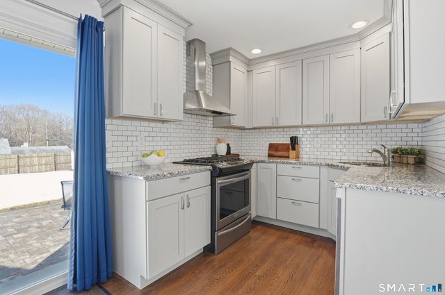 94 Sunset Drive, Derby, CT 06418