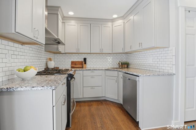 94 Sunset Drive, Derby, CT 06418