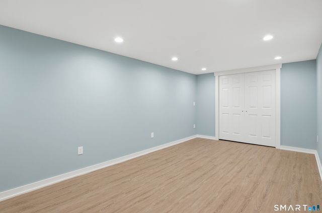 94 Sunset Drive, Derby, CT 06418