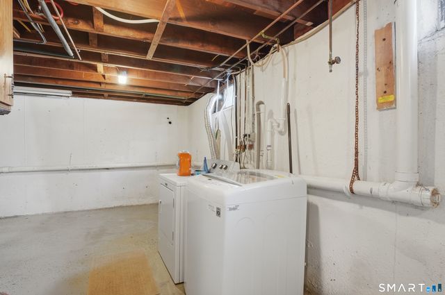 94 Sunset Drive, Derby, CT 06418