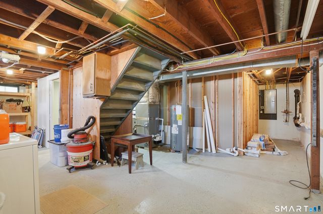 94 Sunset Drive, Derby, CT 06418