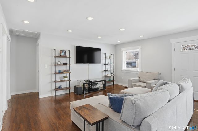 94 Sunset Drive, Derby, CT 06418