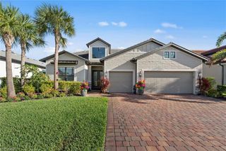 9607 Everglades DR, Naples, FL 34120