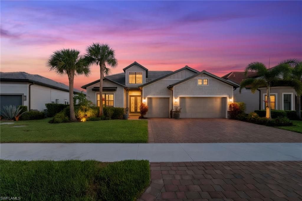 9607 Everglades DR, NAPLES, FL 34120 — photo 2