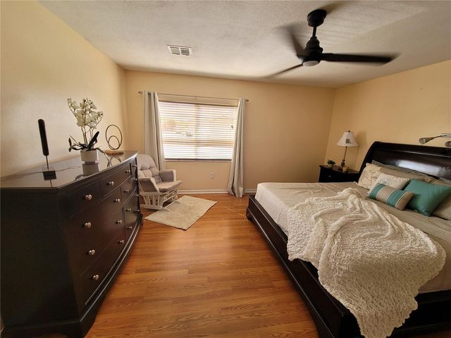 27640 BREAKERS DRIVE, Wesley Chapel, FL 33544