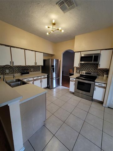 27640 BREAKERS DRIVE, Wesley Chapel, FL 33544