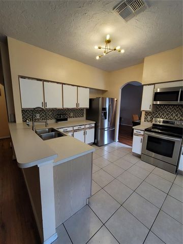 27640 BREAKERS DRIVE, Wesley Chapel, FL 33544