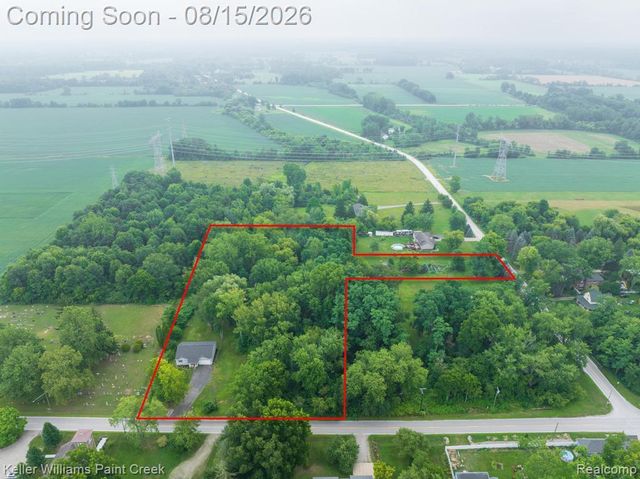 1206 Cove Road, Wales Township, MI 48027