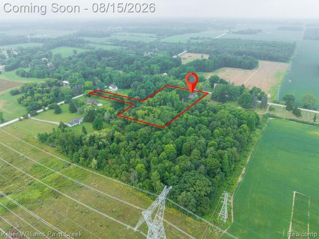 1206 Cove Road, Wales Township, MI 48027
