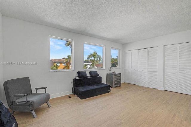 11932 SW 273rd St, Homestead, FL 33032