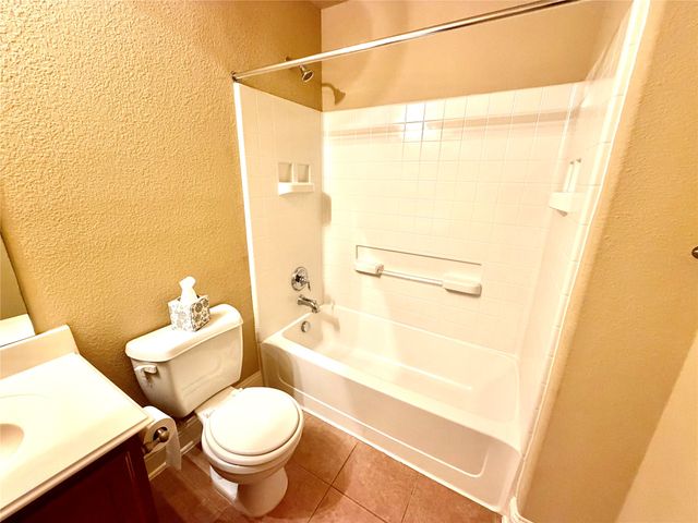 258 Vernon Drive, Fate, TX 75087