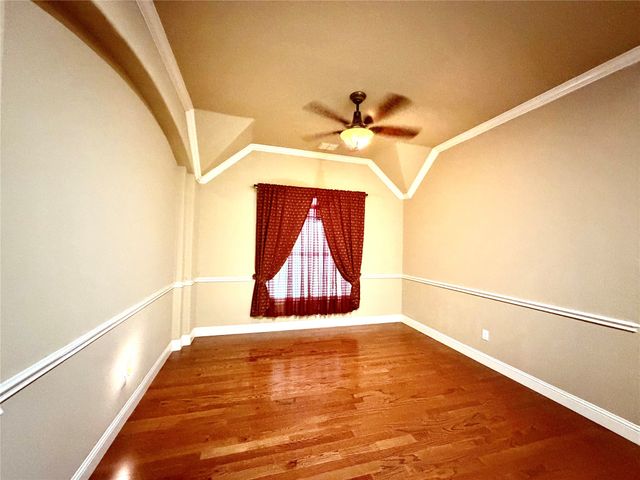 258 Vernon Drive, Fate, TX 75087