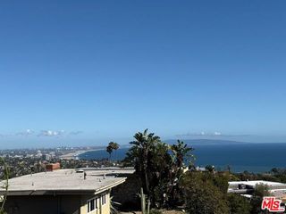 1073 Glenhaven Drive, Pacific Palisades (los Angeles), CA 90272