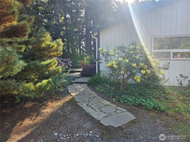 262 Misty Glen Lane, Sequim, WA 98382