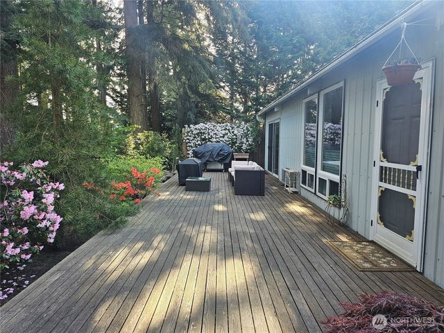 262 Misty Glen Lane, Sequim, WA 98382