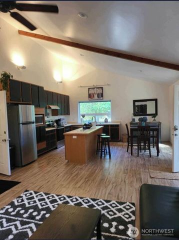 262 Misty Glen Lane, Sequim, WA 98382