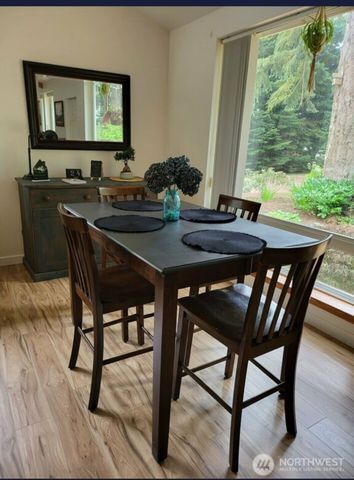 262 Misty Glen Lane, Sequim, WA 98382