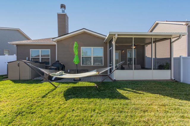 2928 Hen Brook Dr, Columbia, TN 38401