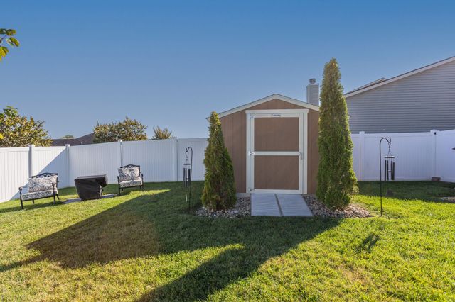 2928 Hen Brook Dr, Columbia, TN 38401