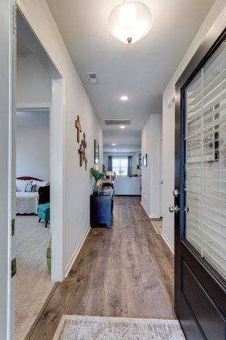 2928 Hen Brook Dr, Columbia, TN 38401