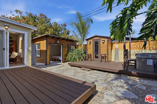 2432 Wilson Avenue, Venice (los Angeles), CA 90291