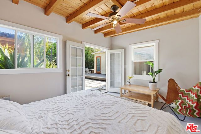 2432 Wilson Avenue, Venice (los Angeles), CA 90291