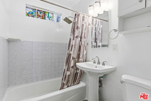 2432 Wilson Avenue, Venice (los Angeles), CA 90291