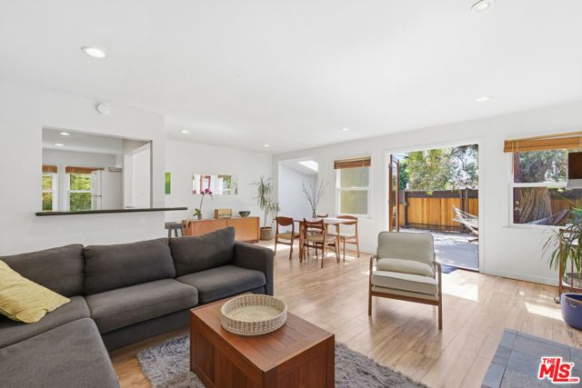2432 Wilson Avenue, Venice (los Angeles), CA 90291