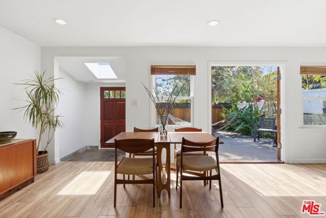 2432 Wilson Avenue, Venice (los Angeles), CA 90291