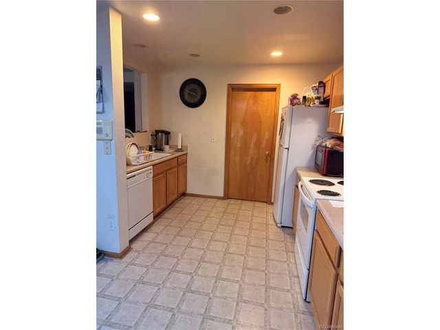 7924 S Kalispell Way, Englewood, CO 80112