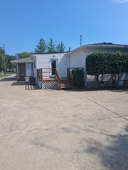 103 Campus Dr # B, Hendersonville, TN 37075