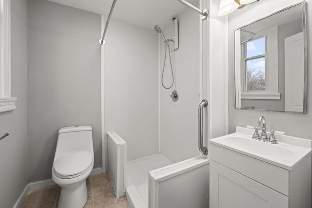 123 6th Avenue, Dayton, KY 41074