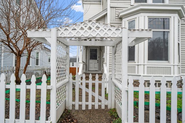 123 6th Avenue, Dayton, KY 41074