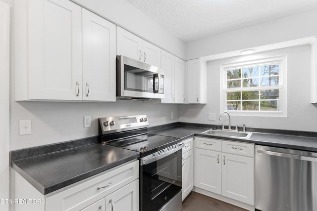 4007 Garden Drive, Knoxville, TN 37918