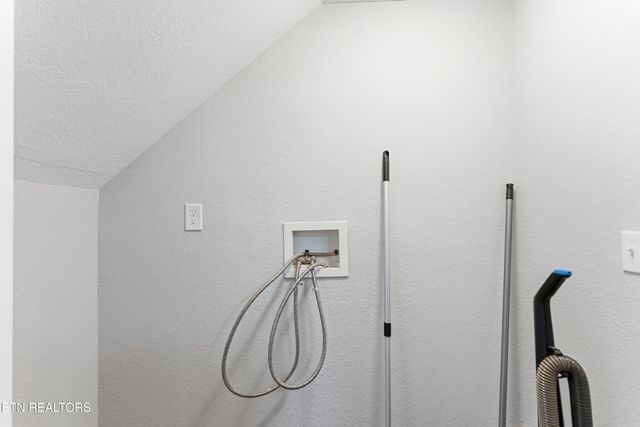 4007 Garden Drive, Knoxville, TN 37918