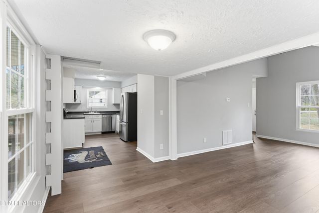 4007 Garden Drive, Knoxville, TN 37918