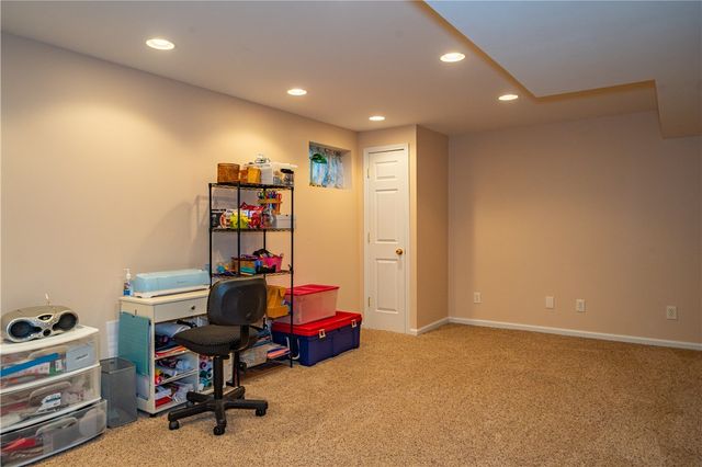 10765 Stone Ridge Way, Harrison, OH 45030