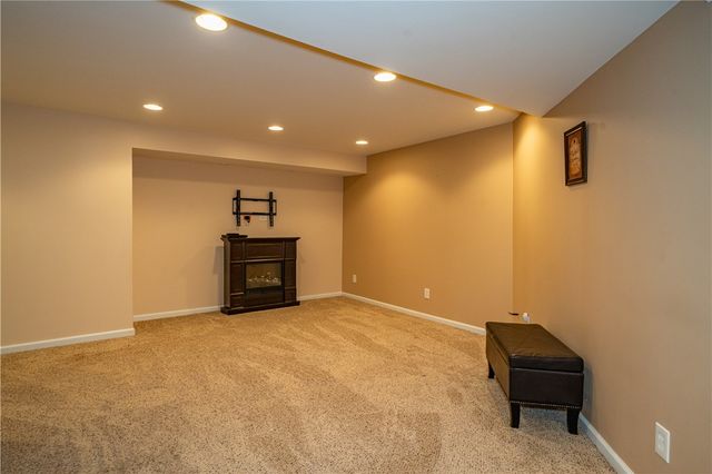 10765 Stone Ridge Way, Harrison, OH 45030