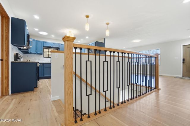 810 N Blackhoof Street, Wapakoneta, OH 45895