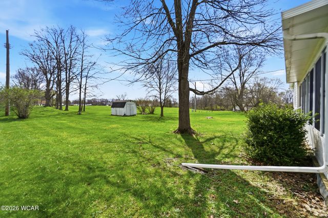 810 N Blackhoof Street, Wapakoneta, OH 45895