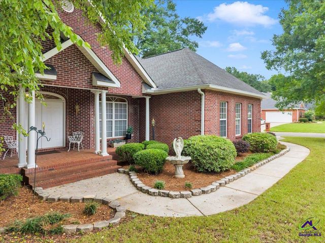110 Governers Walk, Kathleen, GA 31047