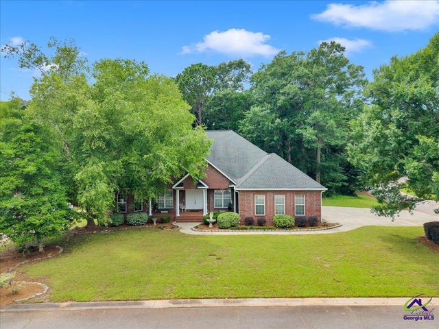 110 Governers Walk, Kathleen, GA 31047