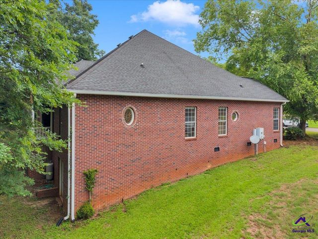 110 Governers Walk, Kathleen, GA 31047